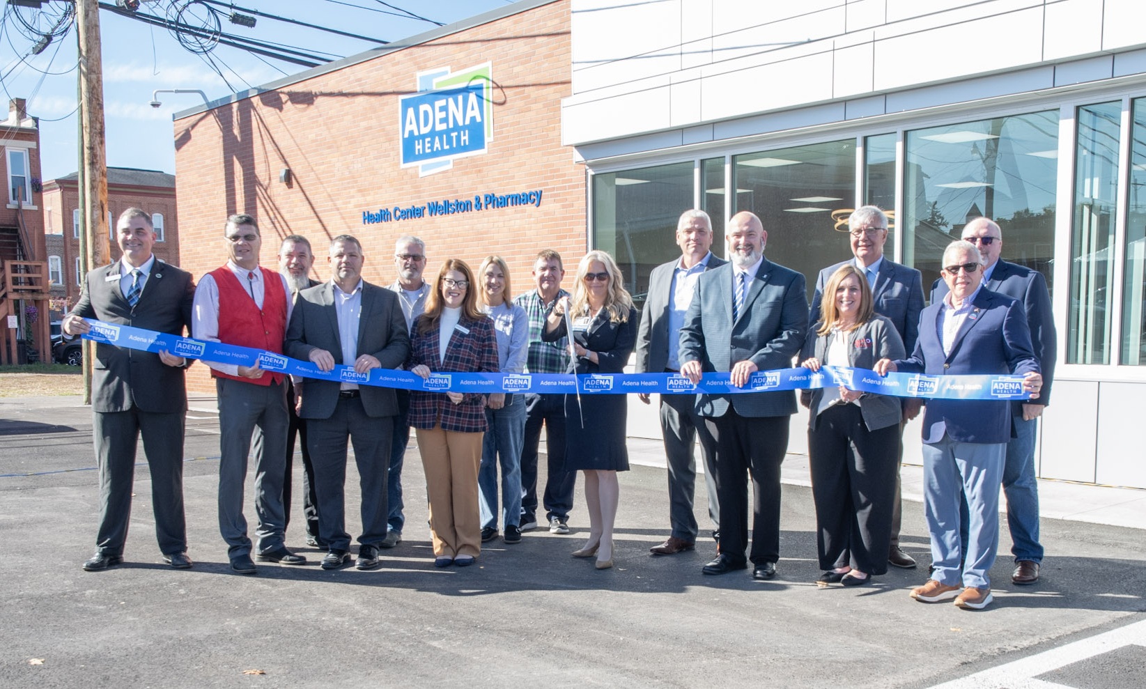 Adena Health, state and local officials, and project leaders cut ribbon on new Adena Health Center-Wellston