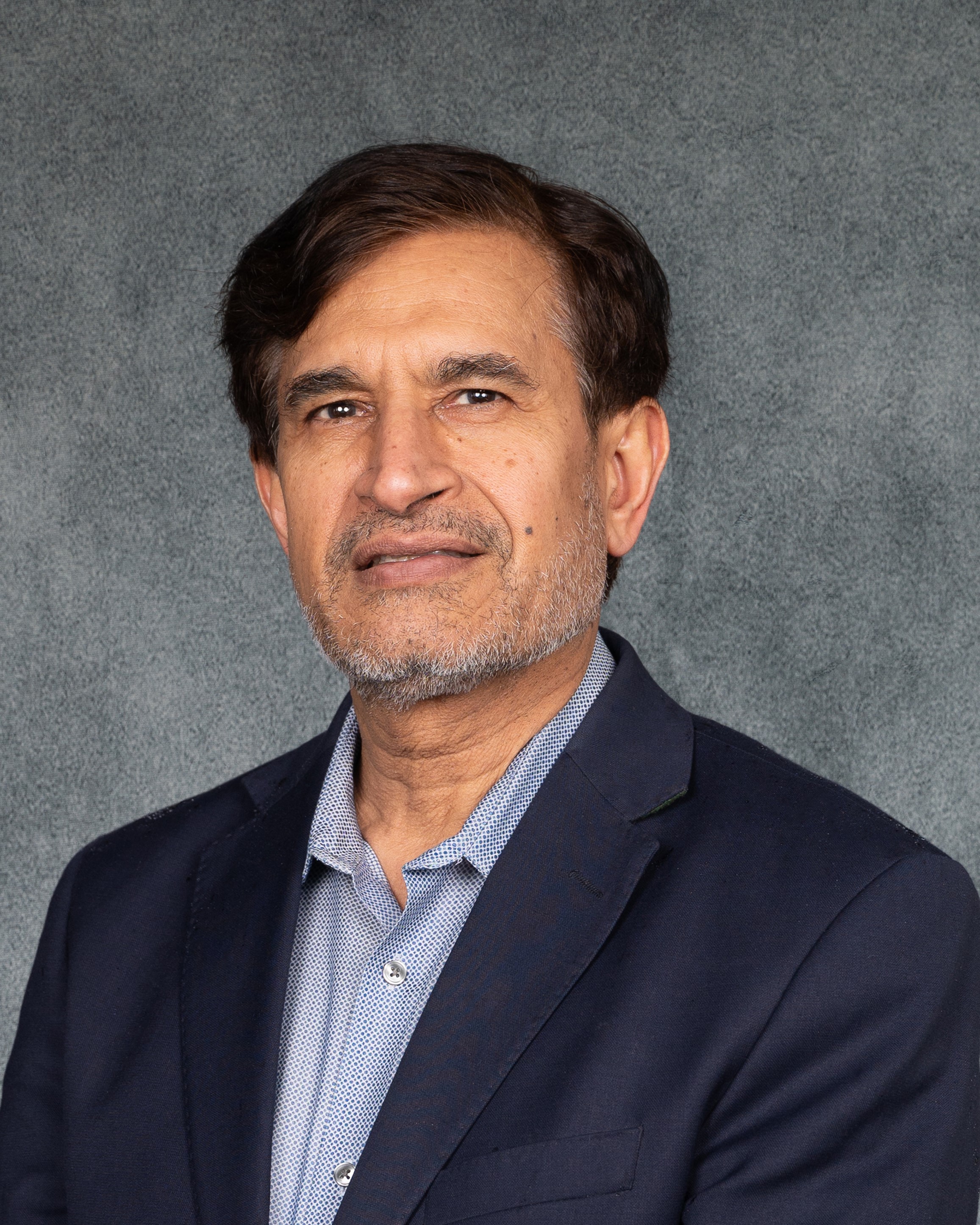 Mujtaba Khan, MD