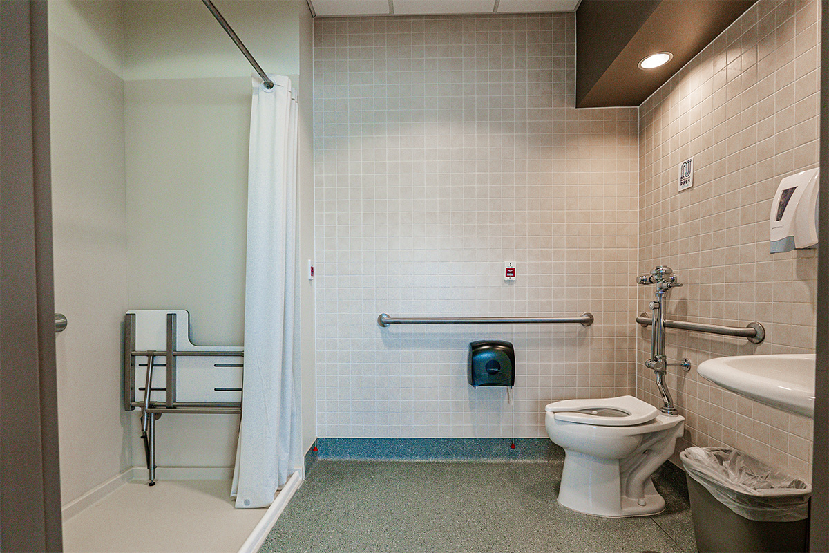 Birthing suite bathroom